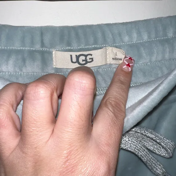 UGG Women's large Soft‎ green Joggers - Image 4
