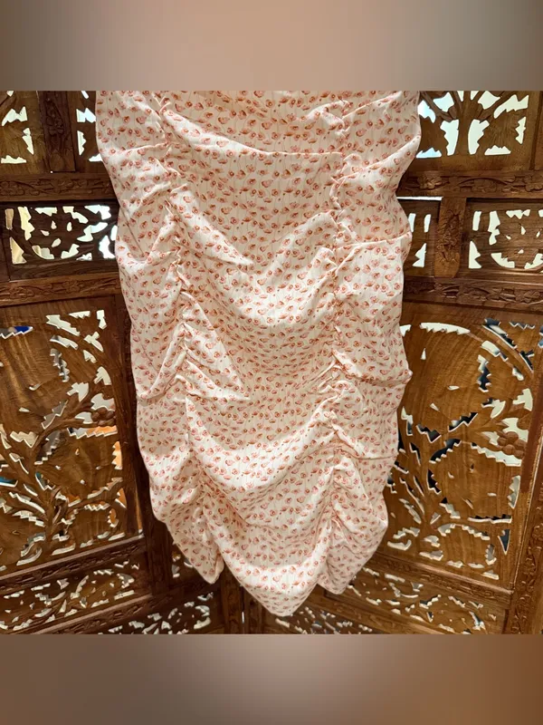ASTR the Label Cinched Sweetheart Mini Dress - Image 5