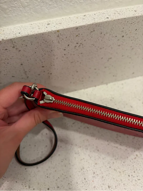 Coach Red Snoopy Leather Wristlet Peanuts Limited Edition Drop Womens Wallet EUC - Image 11