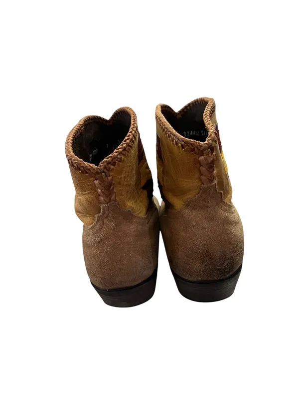 Vintage Caborca Suede Western Ankle Boots Embroidered Southwestern Leather 9 - Image 5