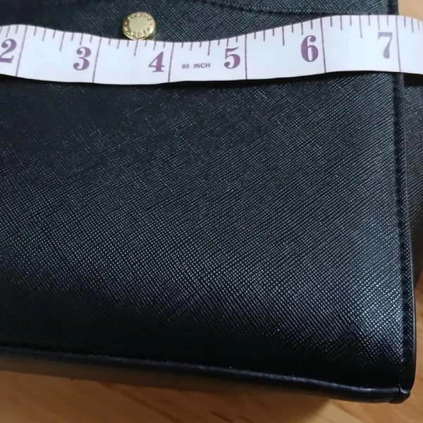 Steve Madden black leather handbag with‎ gold hardware - Image 8