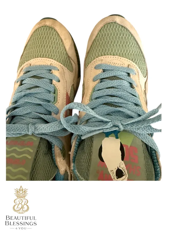 2023 Discontinued Saucony Shadow 5000 Galapagos Multicolor Blue Footy Booby - Image 8