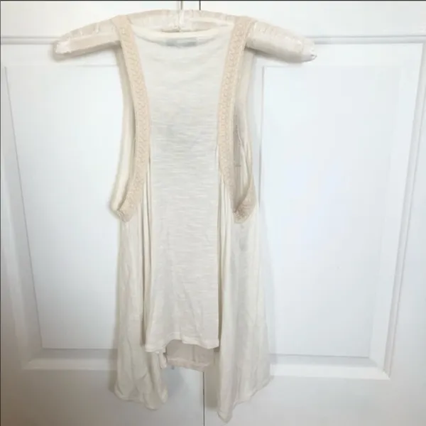 NWT American eagle off white beaded dressy top - Image 4