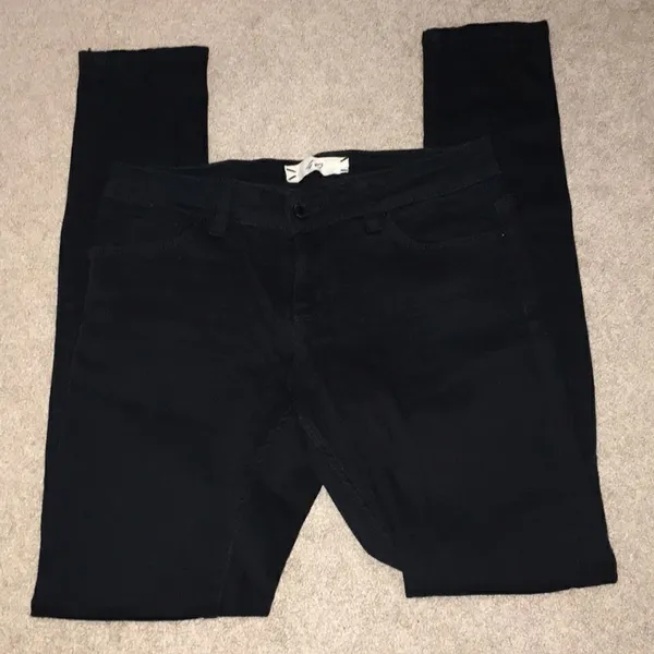 Zara Basic Jeanswear Black Skinny Jeans - Image 2