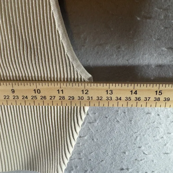 157 | Babaton Sculpt Knit Ribbed Cropped Tank Beige Womens S - Image 3