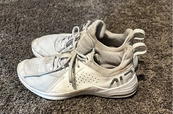 Nike Shoes - Image 3