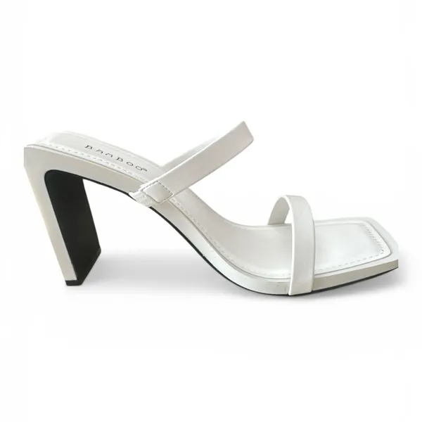 NWT Bamboo Women's Square Toe Two Strap Open Toe Block Heels Sandals White 9 - Image 2