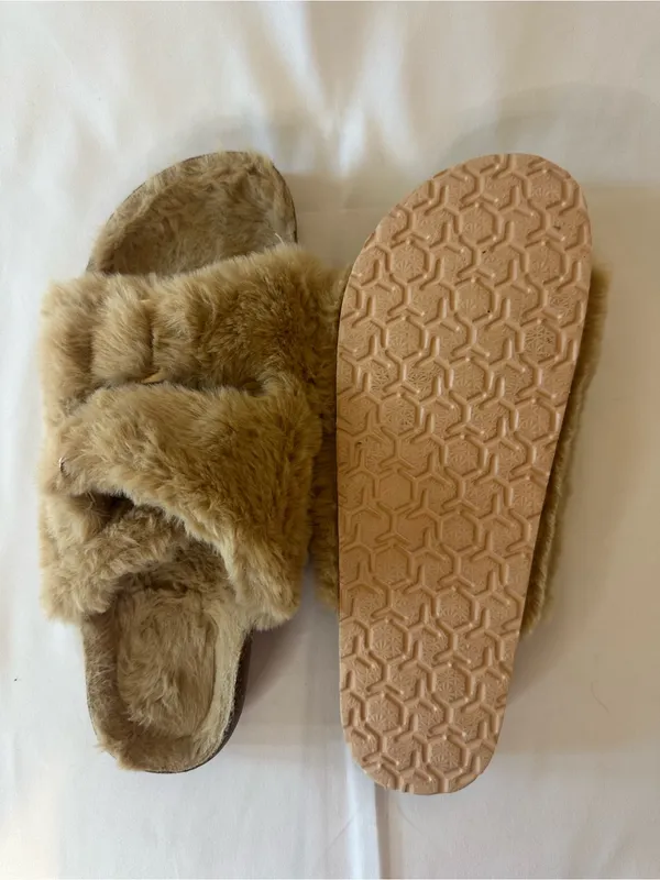 Women's Plush Faux Fur Slide Sandals - Tan - Image 2
