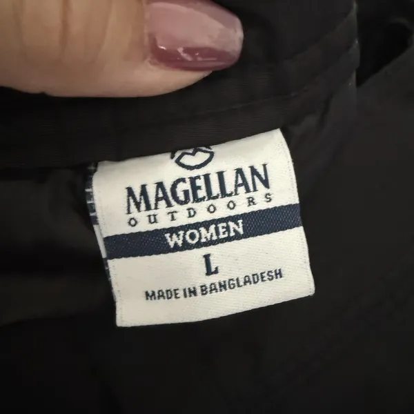 Magellan Outdoors Black Winter Sports Snowboard Ski Pants Women's Large - Image 9