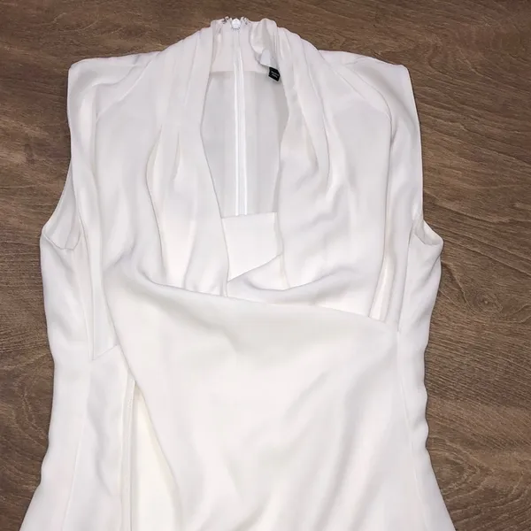Cabi size 0 dressy sleeveless top - Image 3