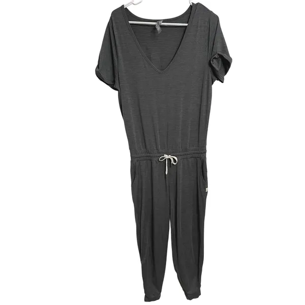 Vuori All Day Jumpsuit Charcoal Heather V Neck Jogger Athleisure Size M - Image 2