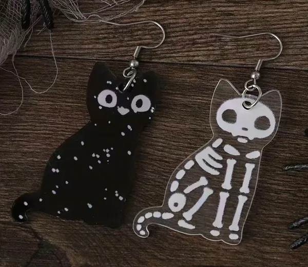 Acrylic Ear Jewelry Black Cat & White Cat Skeleton Design Asymmetric Earrings Re - Image 2