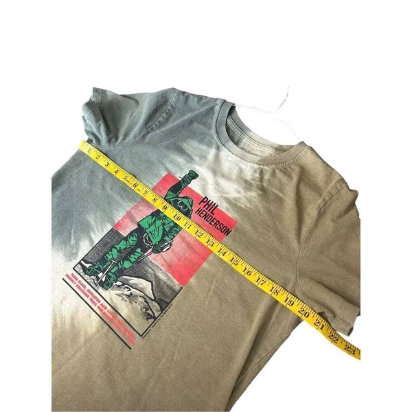 The North Face women’s Size: Large Shirt PHIL HENDERSON Tee - Image 5