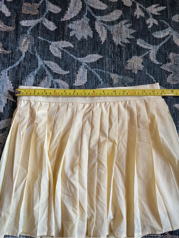Butter Yellow Pleated Active Skort - Image 3