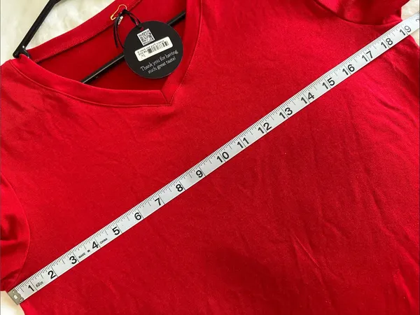 Women's Red V-Neck Short Sleeve Top with button embellishments Size Medium - Image 7