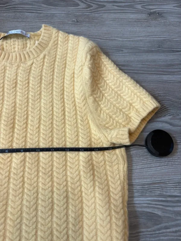 ZARA Yellow Knit Sweater - Image 2