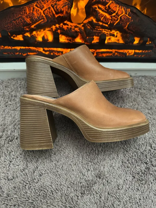 Steve Madden Women's Flirtie Clogs - Image 5
