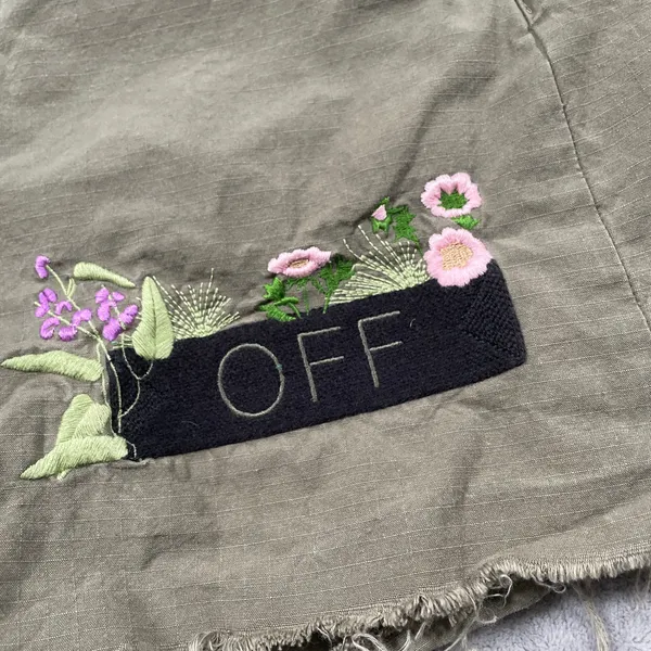 Off White Shorts Womens 26 Green Flower Embroidery Cargo Streetwear Military - Image 9