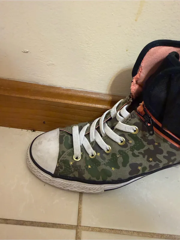 Converse | Block Party Camo Chuck Taylors size 5 - Image 12