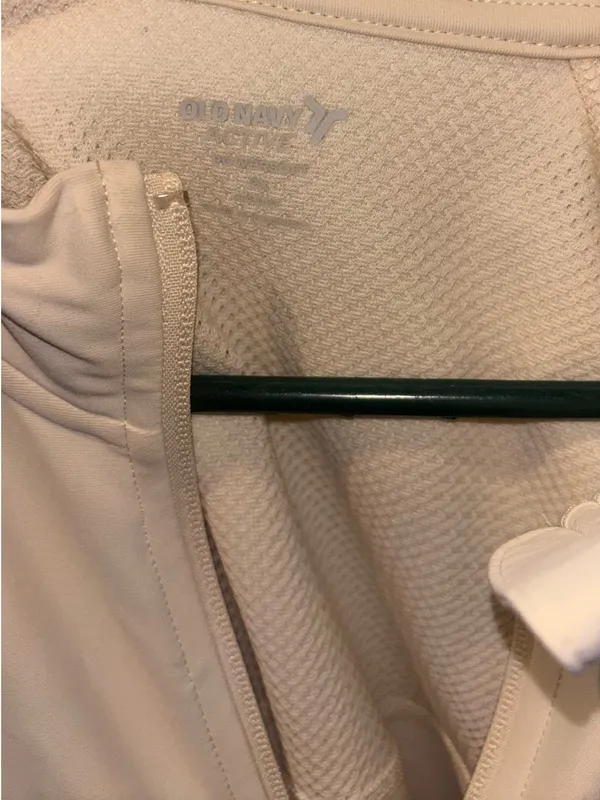 Old Navy Active Powersoft Cream Athletic Jacket  - Image 7
