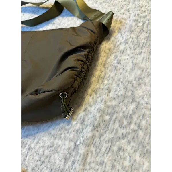 Wild‎ Fable Green Nylon Ruched Hobo Shoulder Bag NWT - Image 6
