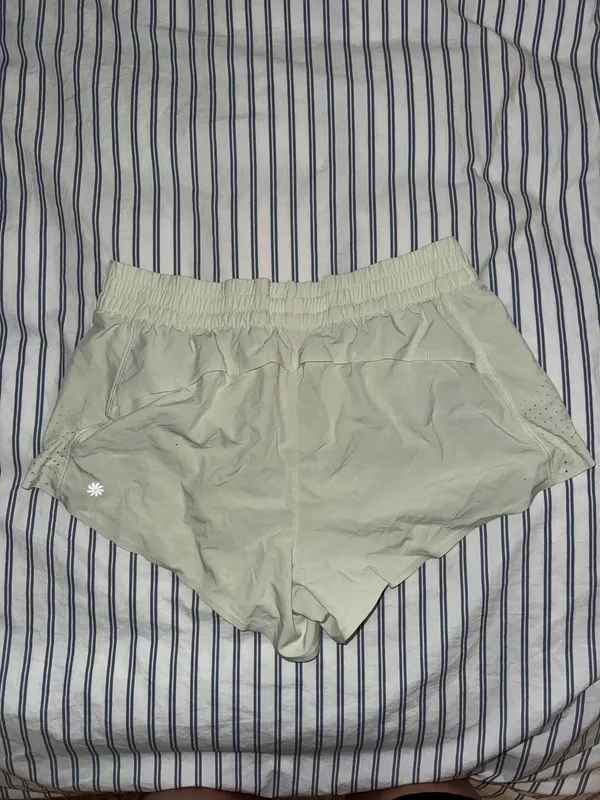 Athleta Hustle 3" Shorts - Image 2
