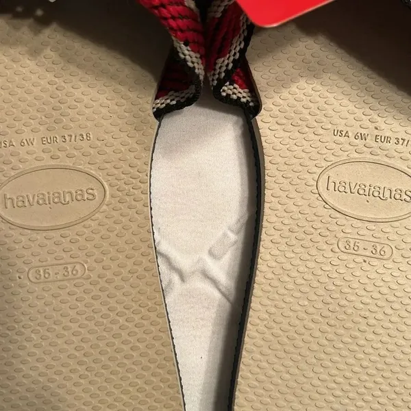 Havaianas Slip on Sandals(Size 6W) - Image 6