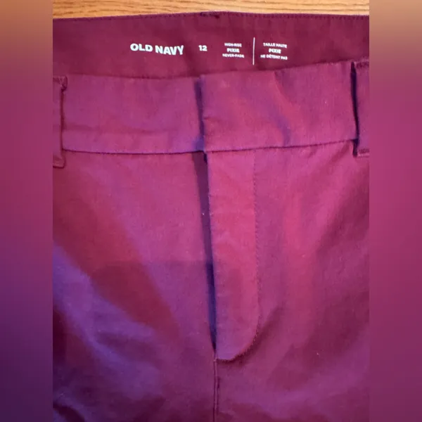 Old Navy Burgundy Dress Pants Women’s Size 12 Straight Leg Career Work Slacks - Image 2