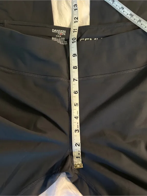 NWT Women’s compression pants, cooling, wicking | Size M Black Size M - Image 8
