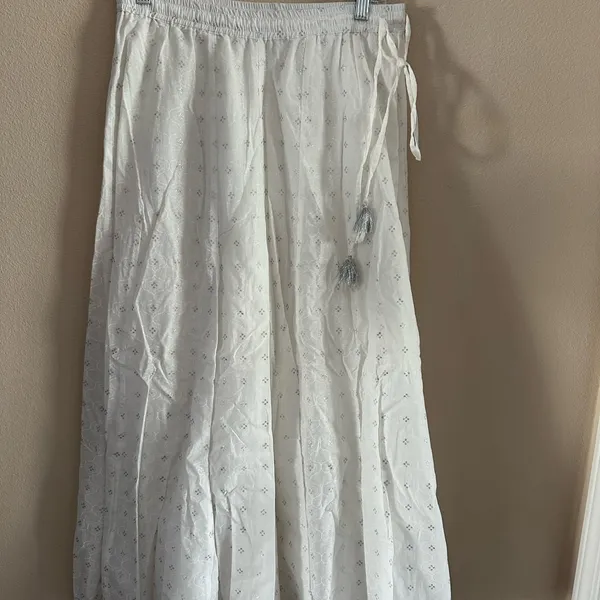 Elegant White & Silver printed Maxi Skirt/Palazzo Pants with Tassels - Image 3