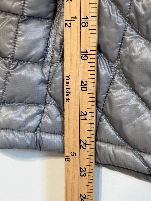 The North Face Thermoball Vest Size XS Women’s Zip Up Jacket Gray - Image 9