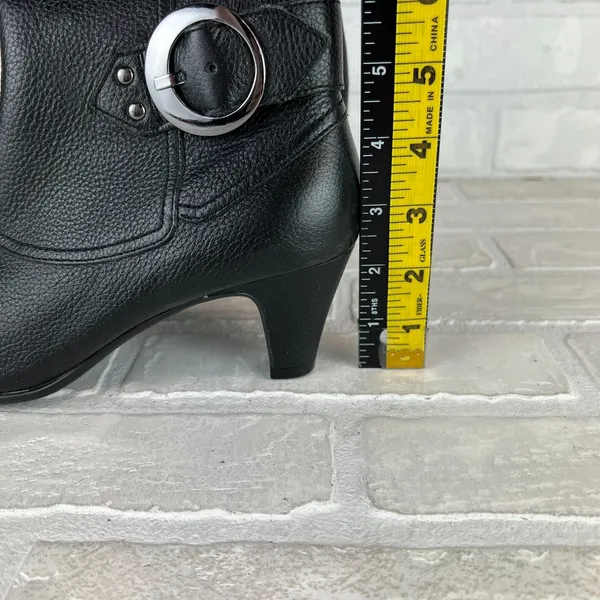 Aerosoles Incredible Riding Boots 7 Black Leather Zip Knee High Heelrest Cushion - Image 11
