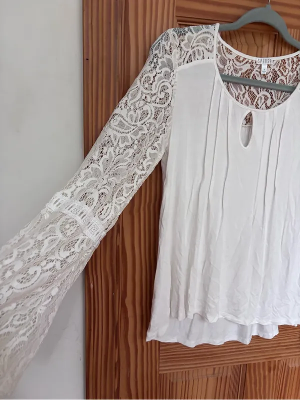 White Lace Sleeve Scoop Neck Top Size M - Image 3