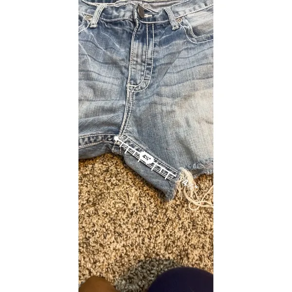 BKE Tyler Straight Light Wash Cut Off Denim Shorts Womens 36R Blue Frayed Hem‎ - Image 9