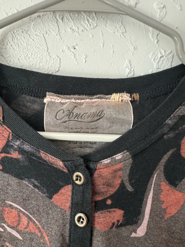 Anama Y2K Vintage Long Sleeve Henley - Image 7