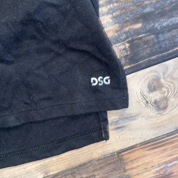 DSG black crop top size large - Image 2