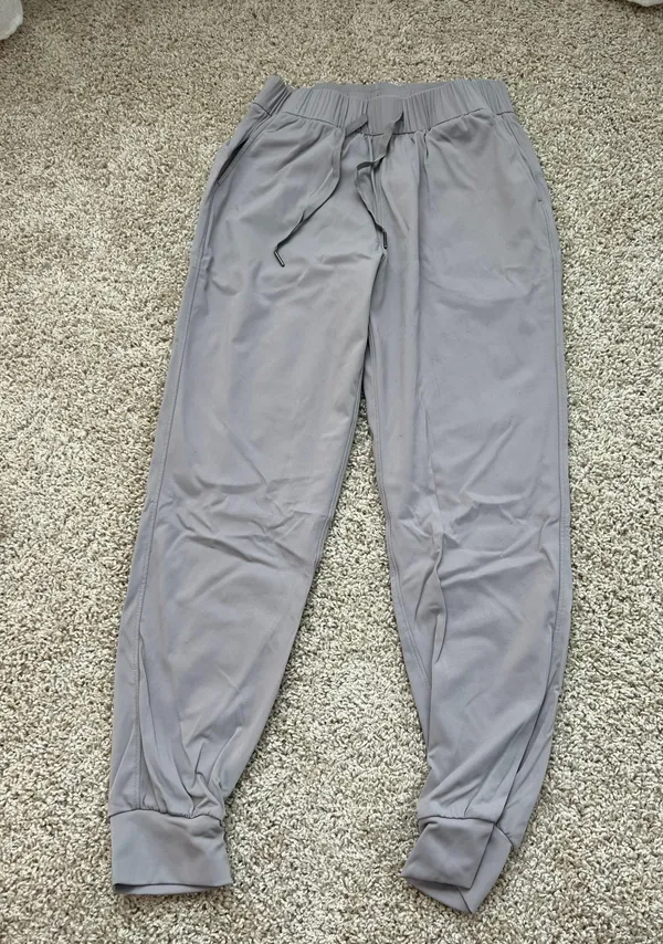 Joggers - Image 2