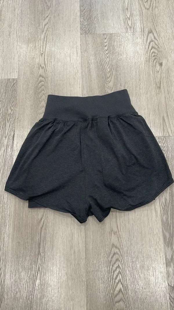 Gym shark shorts - Image 3