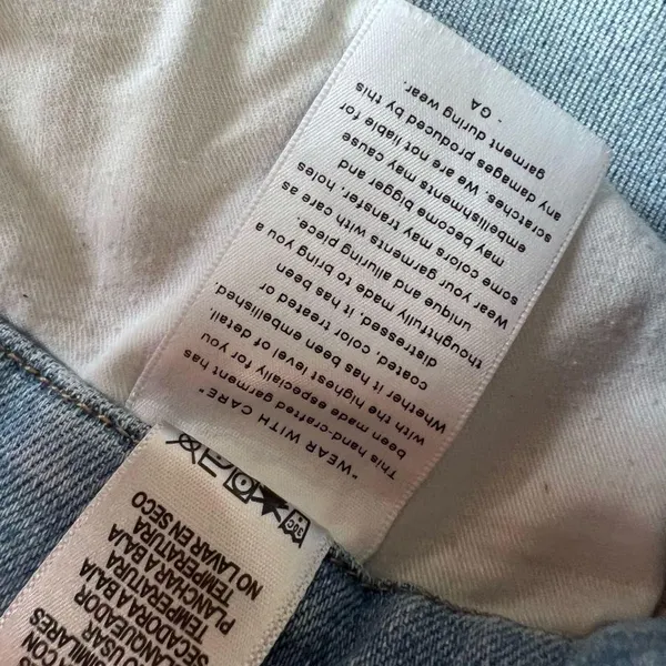 Good American Good Legs Distressed Crop Jeans - Image 7