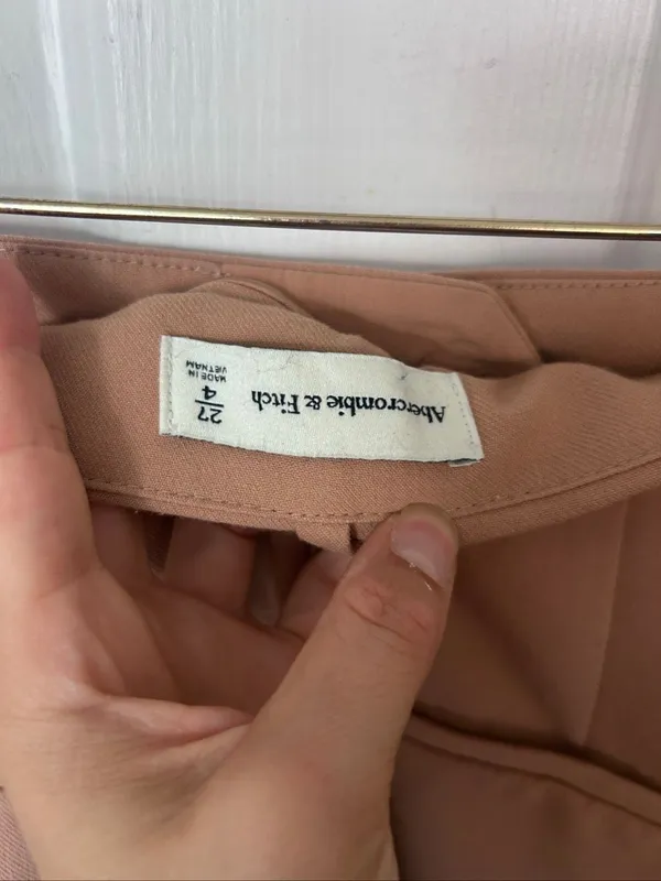 Abercrombie and Fitch high-rise wide leg dress pants tan/brown size 4/27 - Image 6