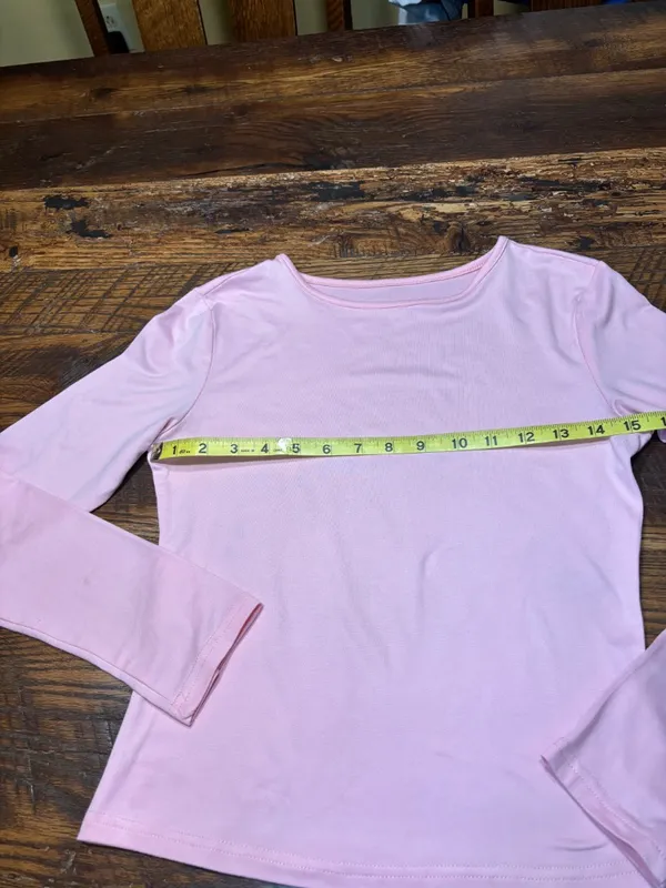 Ladies XS Soft Pink Top - like new! - Image 2