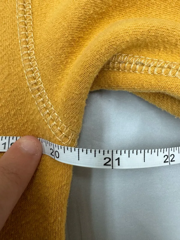 Abercrombie & Fitch Mustard Yellow Crewneck Pullover Size Medium - Image 5