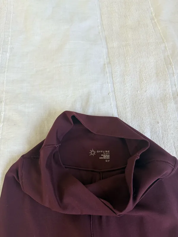 Aerie Offline Burgundy Flared Leggings - Image 2