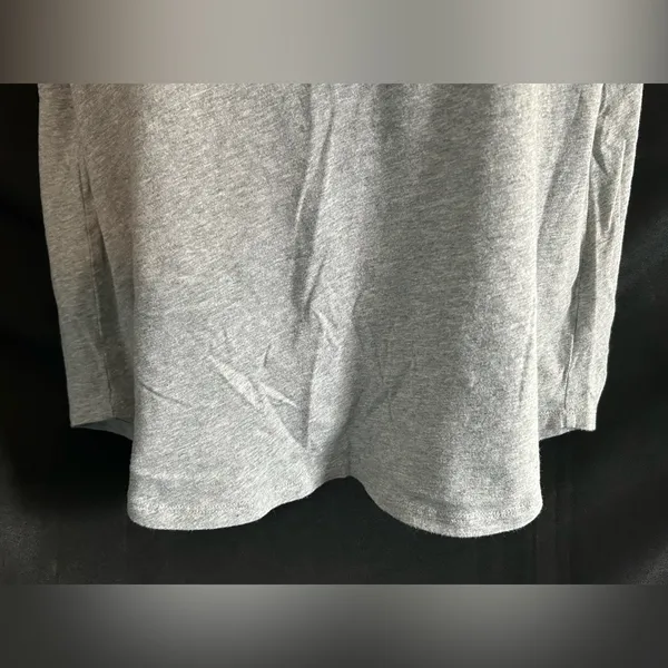 Old Navy Everywear Women’s Gray T-Shirt Bicycle & Sunflower Design SZ LG - Image 7