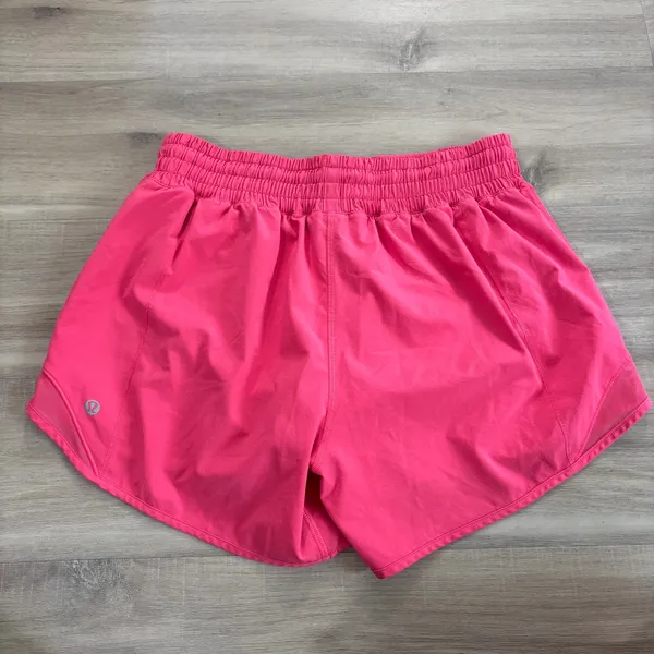 Lululemon Hotty Hot High-Rise Lined Short 4" Lip Gloss Pink Women Size 6 - Image 4