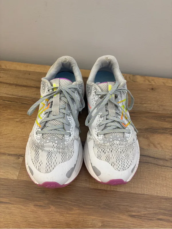 New Balance DynaSoft Nitrel V5 Quartz Grey Cosmic Rose Trail Running Shoes - Image 7