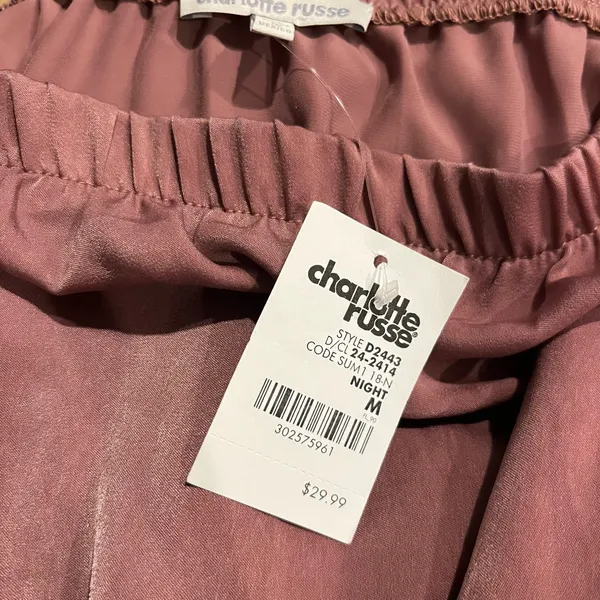 NWT Charlotte Russe Strapless Mauve Satin Wide Leg Cropped Jumpsuit - Medium - Image 4