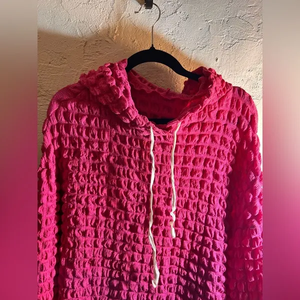 Source Unknown Hot Pink Bubble Textured Hoodie M Y2K retro - Image 6