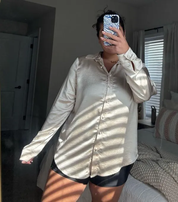 PRINCESS POLLY button up - Image 3