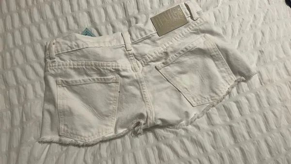 Revise optical white editors, cut jean short size 25 - Image 3